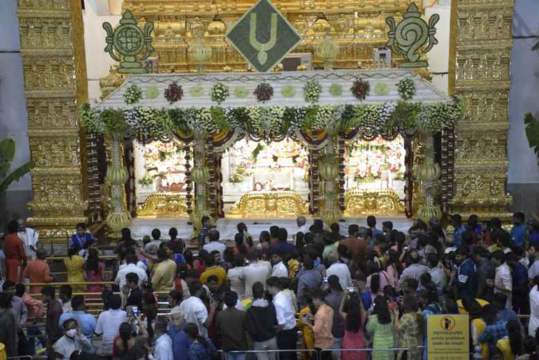 Over 2 Lakh people visit ISKCON Bangalore on Janmashtami Shreyas