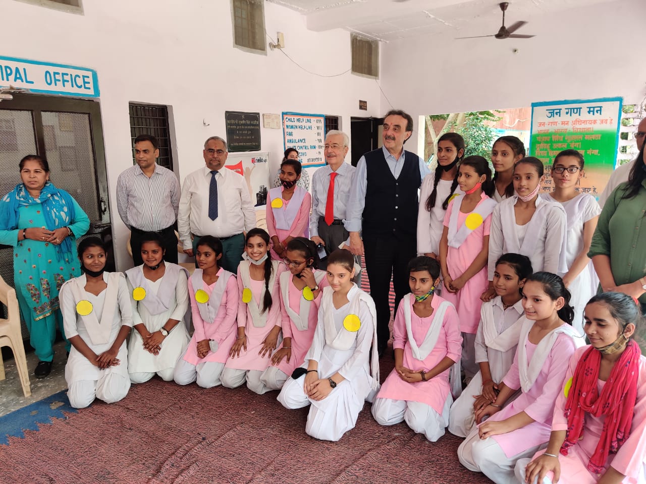 FM LT TO RT Mr Chittaranjan Chakara, Director & CFO, Mr Anil Munjal, Director and CEO, Mr Oscar Tempera, Director, and Mr Fabio Passuello, Chairman & Director from Riello Power India Pvt