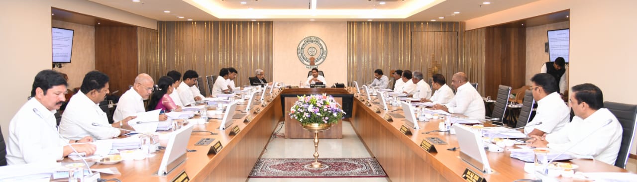 AP CABINET APPROVES RS 15000 CR GREEN ENERGY PROJECT IN THE STATE