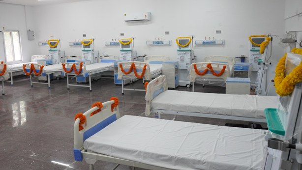 14 bedded Dialyses Centre offering services at subsidised dialyses services inaugurated
