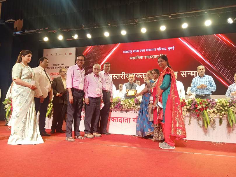 Aurangabad’s DattajiBhale Blood Bank honoured with an award for collecting more than 67,000 units from 2019-2021
