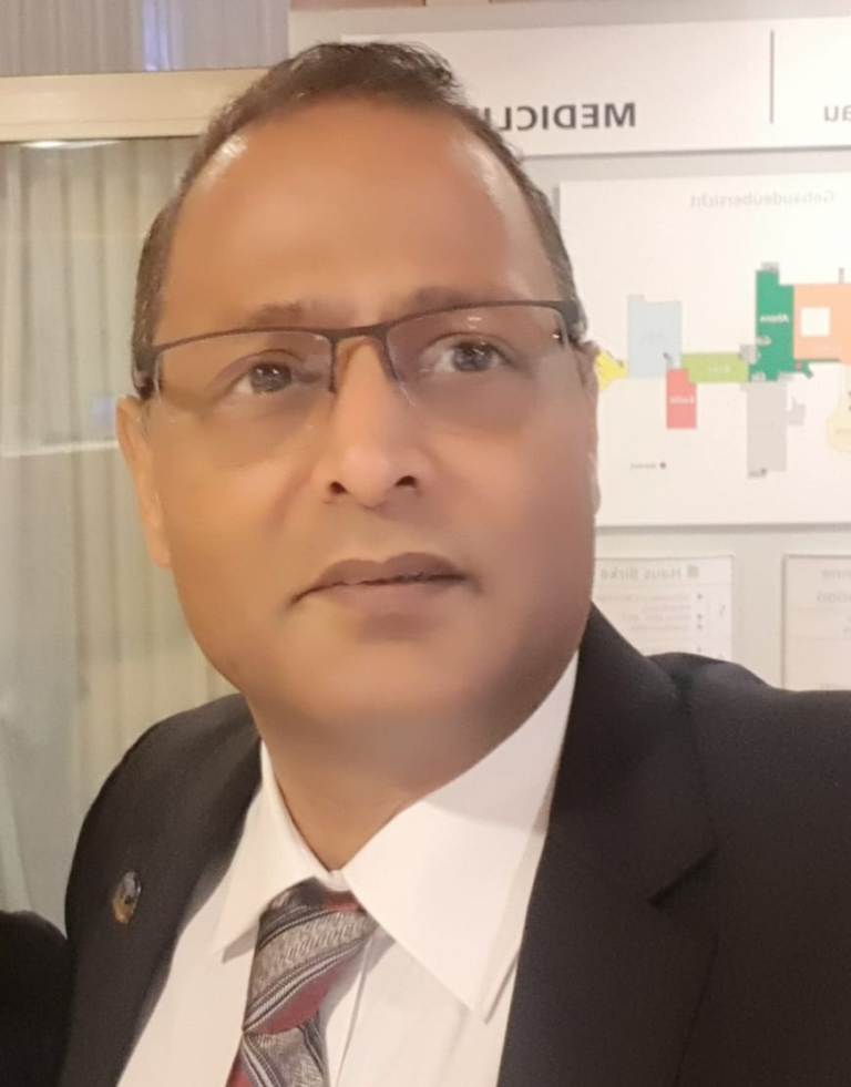 Chronic Headache with Nausea can be symptoms of Brain Cyst: Dr Manish Vaish