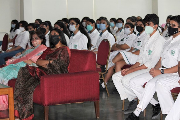 Learnings on Goals and Time Management among Key Takeaways for 10th-12th Grade students at the DPS Indirapuram session