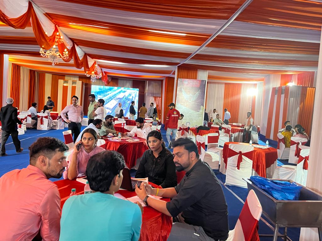Noida Sec-75’s newest commercial attraction, Spectrum Metro, organises Grand Property Carnival to ramp up investment opportunities