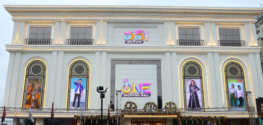 The latest shopping experience sensation, ‘One Shopping Mall’ launches at Hanamkonda!