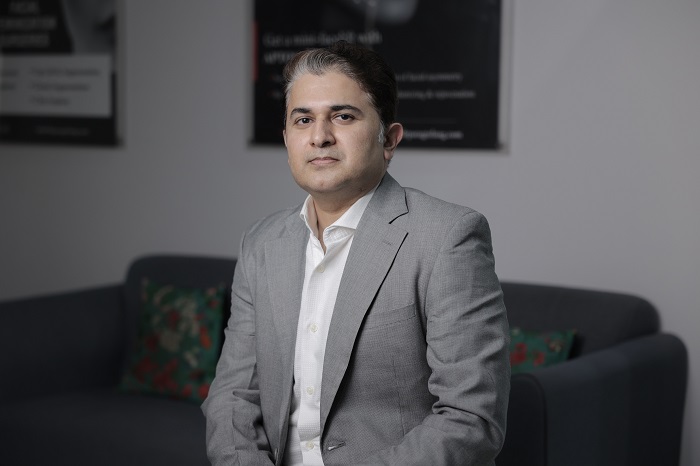 Dr. Parag Telang, Plastic & Reconstructive Surgeon and Director of Designer Bodyz Centre for advanced cosmetic surgery1