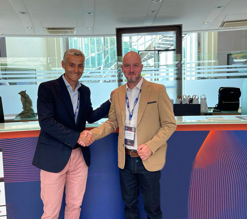 Left to right - Angel Martínez, CEO of GT Motive_ Ben Barber, Managing Director of XA Group