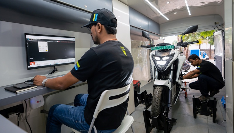 Tork motors introduces ‘pit crew’ – a complete service and sales solution on wheels, on the occasion of the world ev day