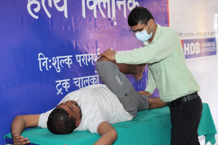 HDBFS celebrates World Physiotherapy Day with India’s truckers’ community