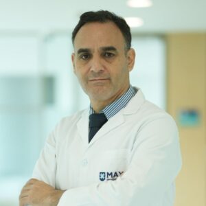 dr deepak raina